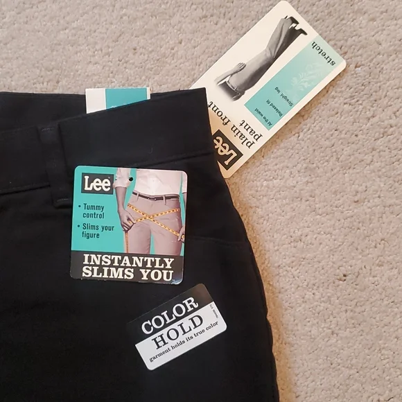 NWT Lee Straight Leg Relaxed Fit Pants - Picture 2 of 5